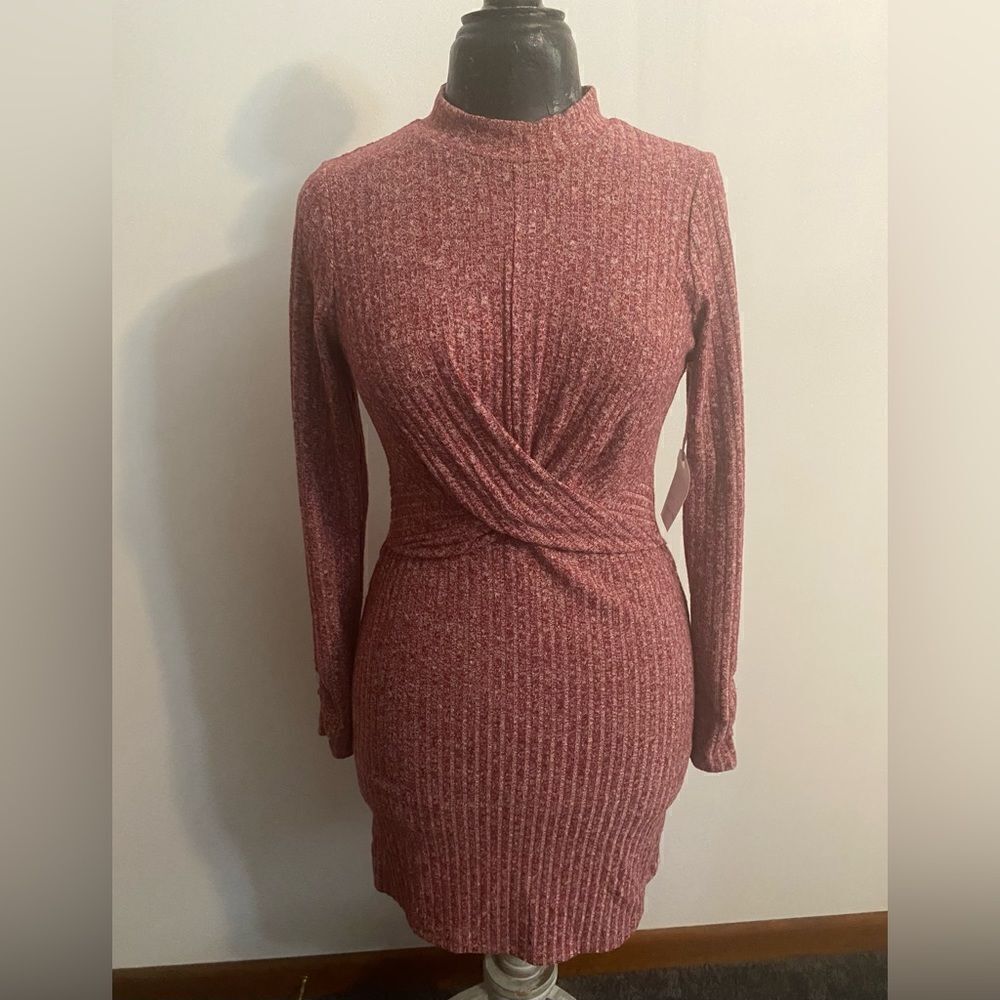 Coco + Jaimeaon Red Rib knit Turtleneck dress, size L